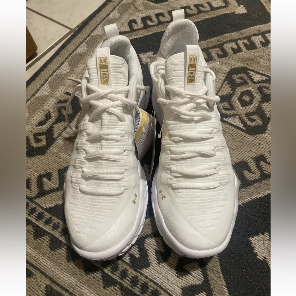 under armour ace low volleyball shoes